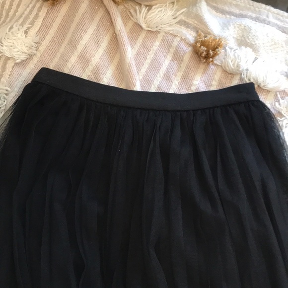 Black midi skirt - Picture 5 of 6